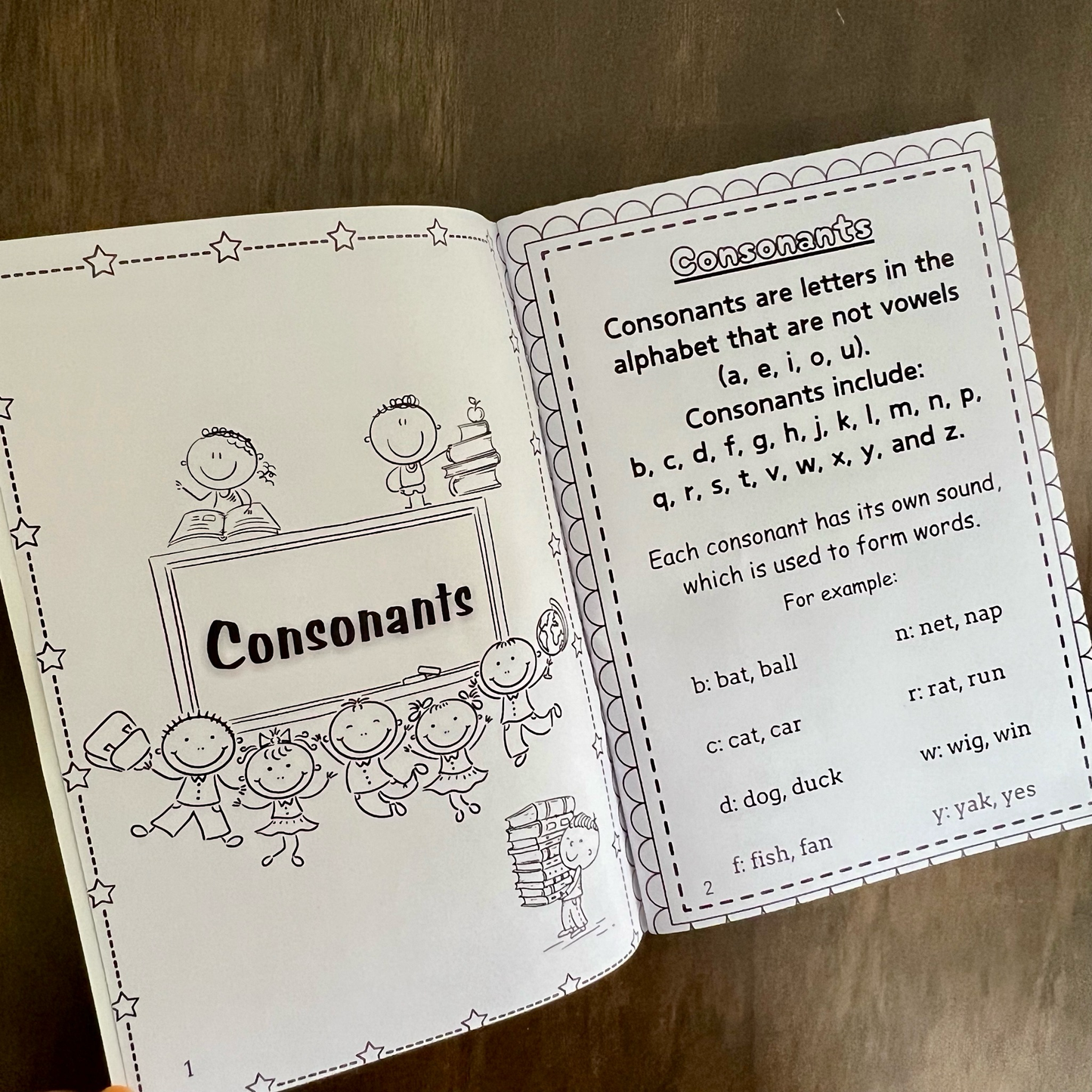 Deals @149 - Funhouse - A Reading book to master phonics .Suitable for 3-6 years